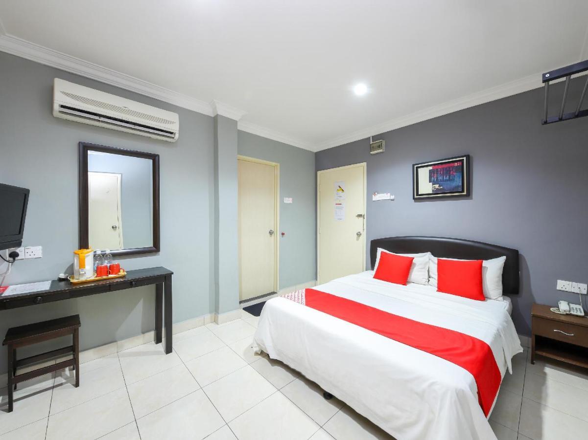 Puteri Ampang Hotel Bagian luar foto