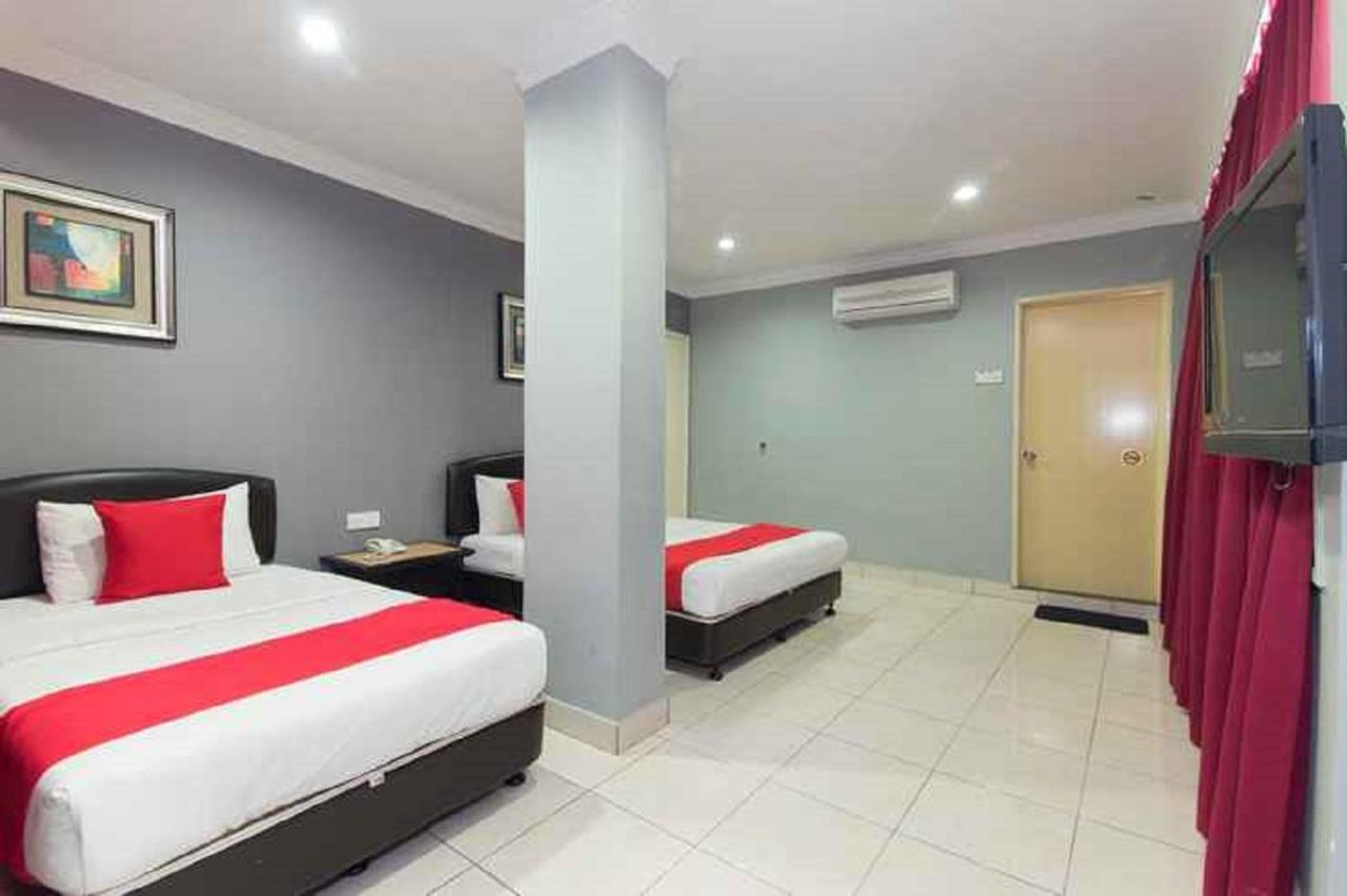 Puteri Ampang Hotel Bagian luar foto