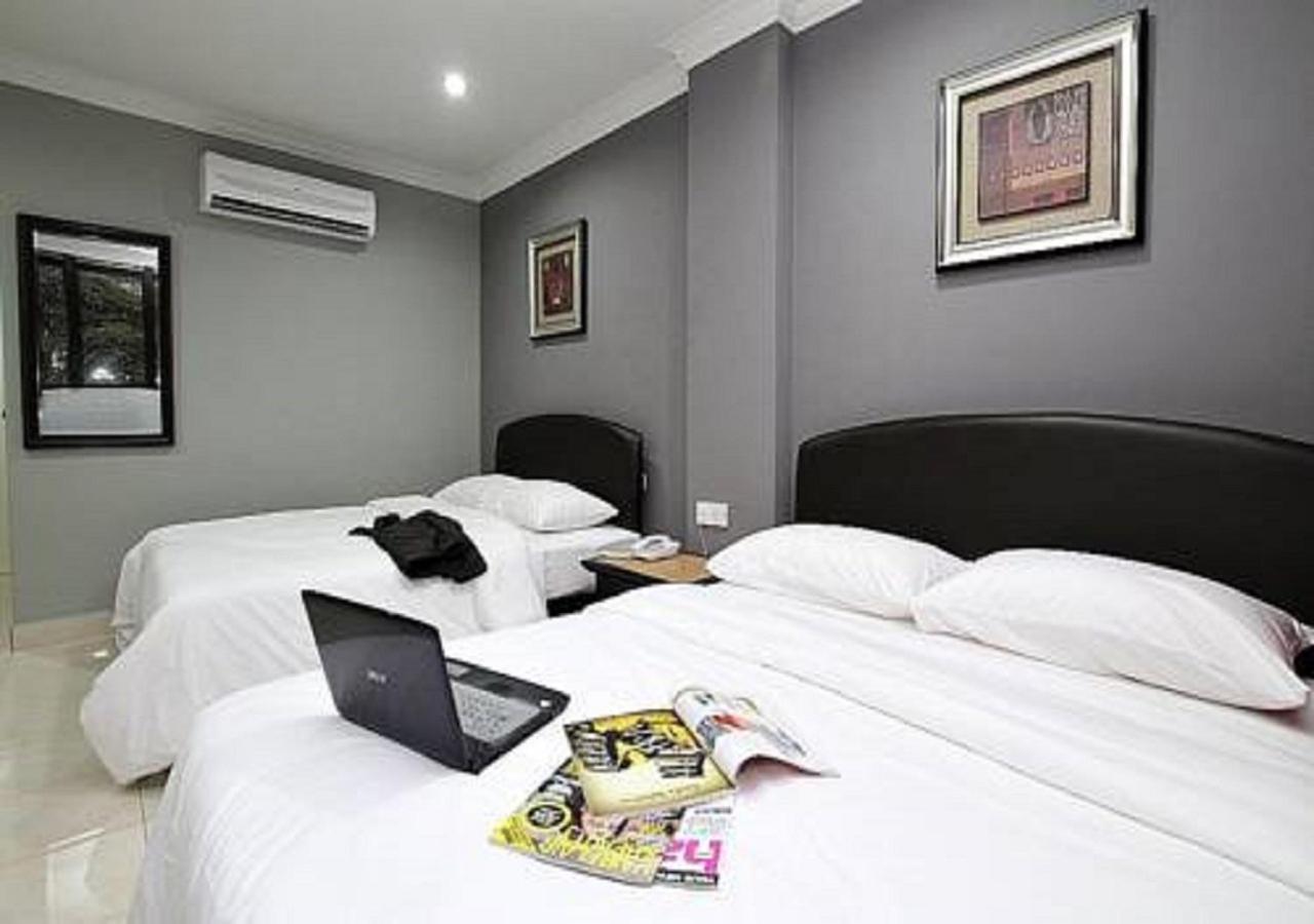 Puteri Ampang Hotel Bagian luar foto
