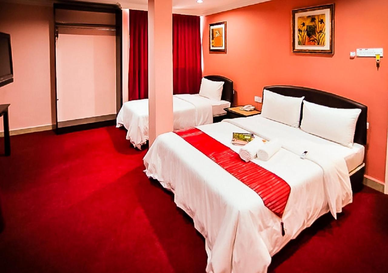 Puteri Ampang Hotel Bagian luar foto